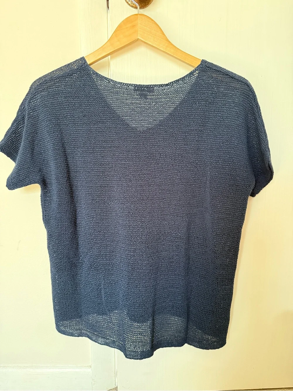 J. Jill Navy V-Neck Short Sleeve Knit Top
